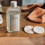Eau micellaire meilleure pour peau sensible, mascara, coton rond